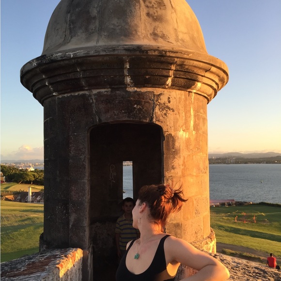 Meet your Posher, Fabi - Picture 3 of 6